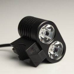luz-delantera-bicicleta-explorer-1600-lumenes (7)
